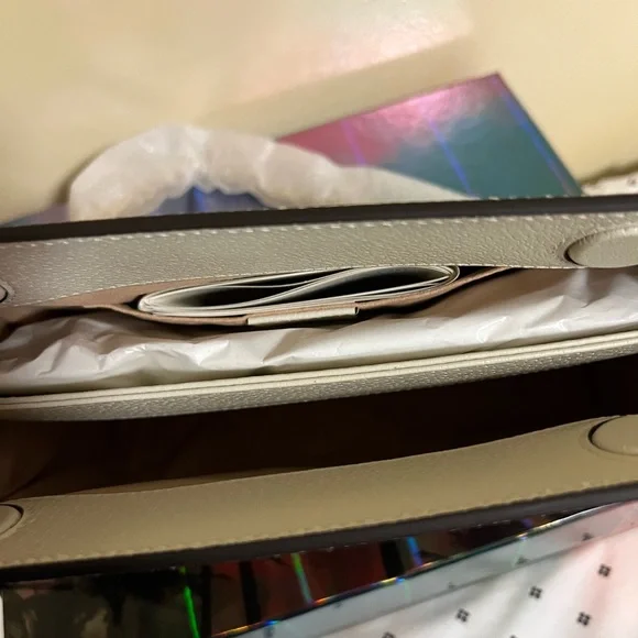 ‼️SOLD‼️ Authentic Gucci Flora Chain Shoulder Bag - Picture 7 of 14